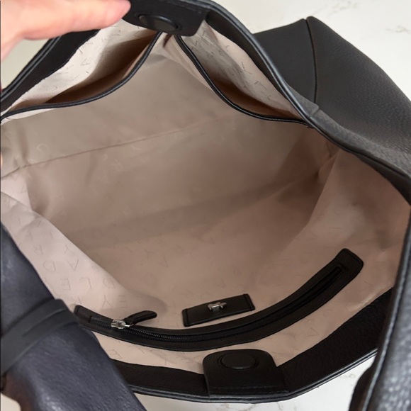 Radley Black Pebbled Leather Knot-Handle Shoulder Bag-new - Picture 3 of 9